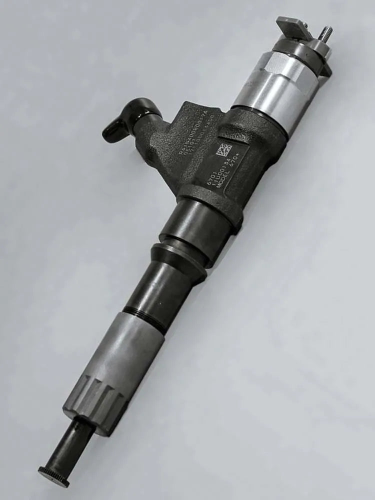 095000-6701 Heavy Truck Common Rail Injector Diesel Injector For SINOTRUK HOWO A7 WD615 VG61540080017A R61540080017A 095000-6700